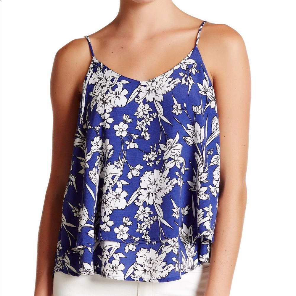 Peach Love California | Blue/White Floral Tank